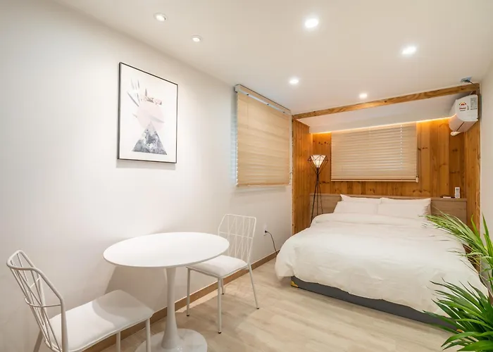 Yl Villa