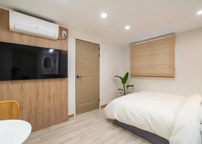 Yl Villa